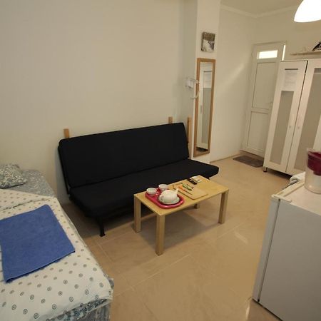 Sukhum City Mini Hotel Sukhumi Esterno foto