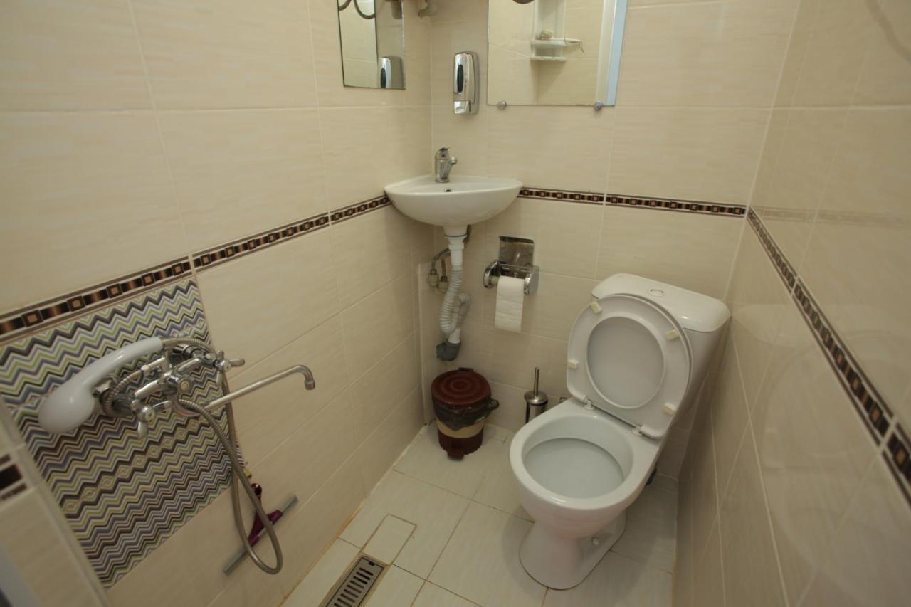Sukhum City Mini Hotel Sukhumi Esterno foto