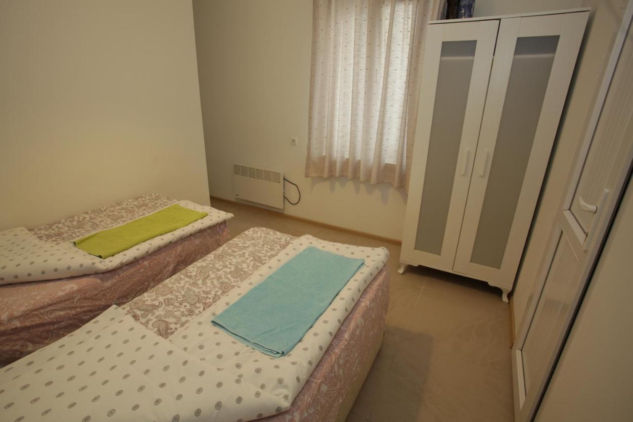 Sukhum City Mini Hotel Sukhumi Esterno foto