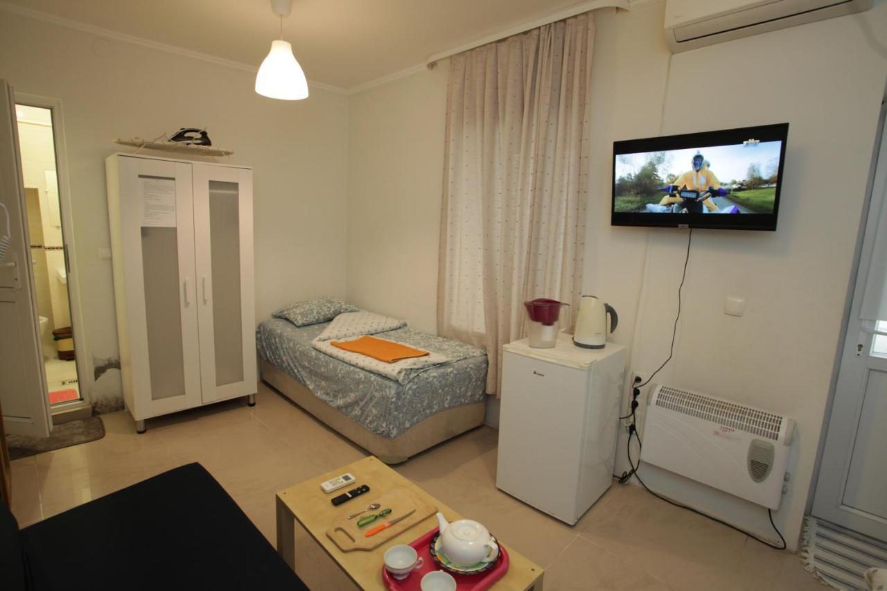 Sukhum City Mini Hotel Sukhumi Esterno foto